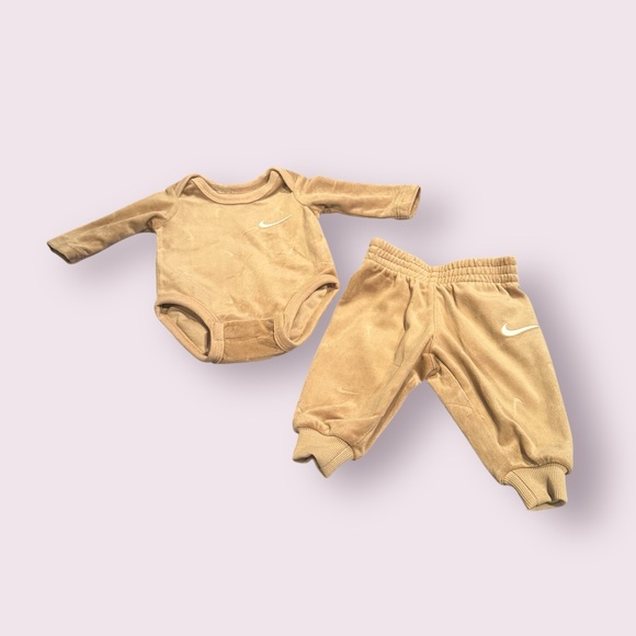 Nike Other - Newborn Nike Tan Velour Outfit Set Bodysuit And Pants